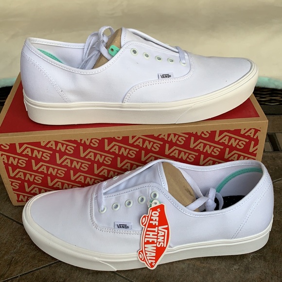 vans authentic broken white